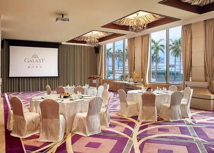 Hotel Galaxy 5*